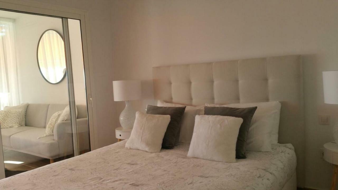 Beachfront Los Cristianos Apartment อาโรนา ภายนอก รูปภาพ