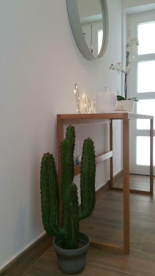 Beachfront Los Cristianos Apartment อาโรนา ภายนอก รูปภาพ