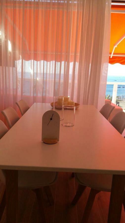 Beachfront Los Cristianos Apartment อาโรนา ภายนอก รูปภาพ