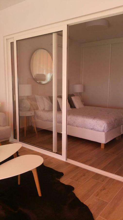 Beachfront Los Cristianos Apartment อาโรนา ภายนอก รูปภาพ